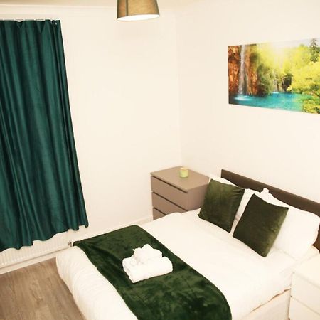 Cricklewood Deluxe Ensuite Room 런던 외부 사진