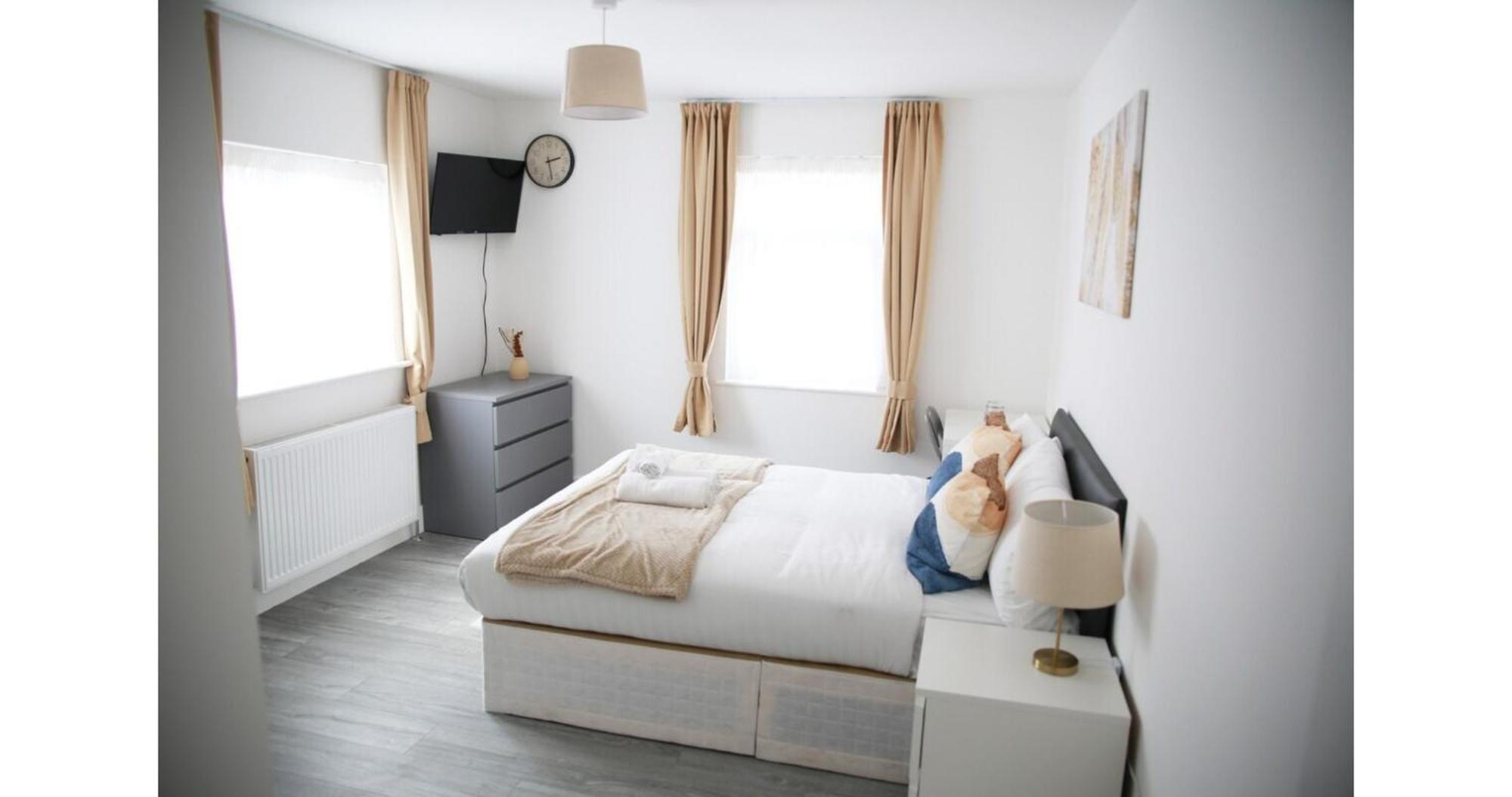 Cricklewood Deluxe Ensuite Room 런던 객실 사진