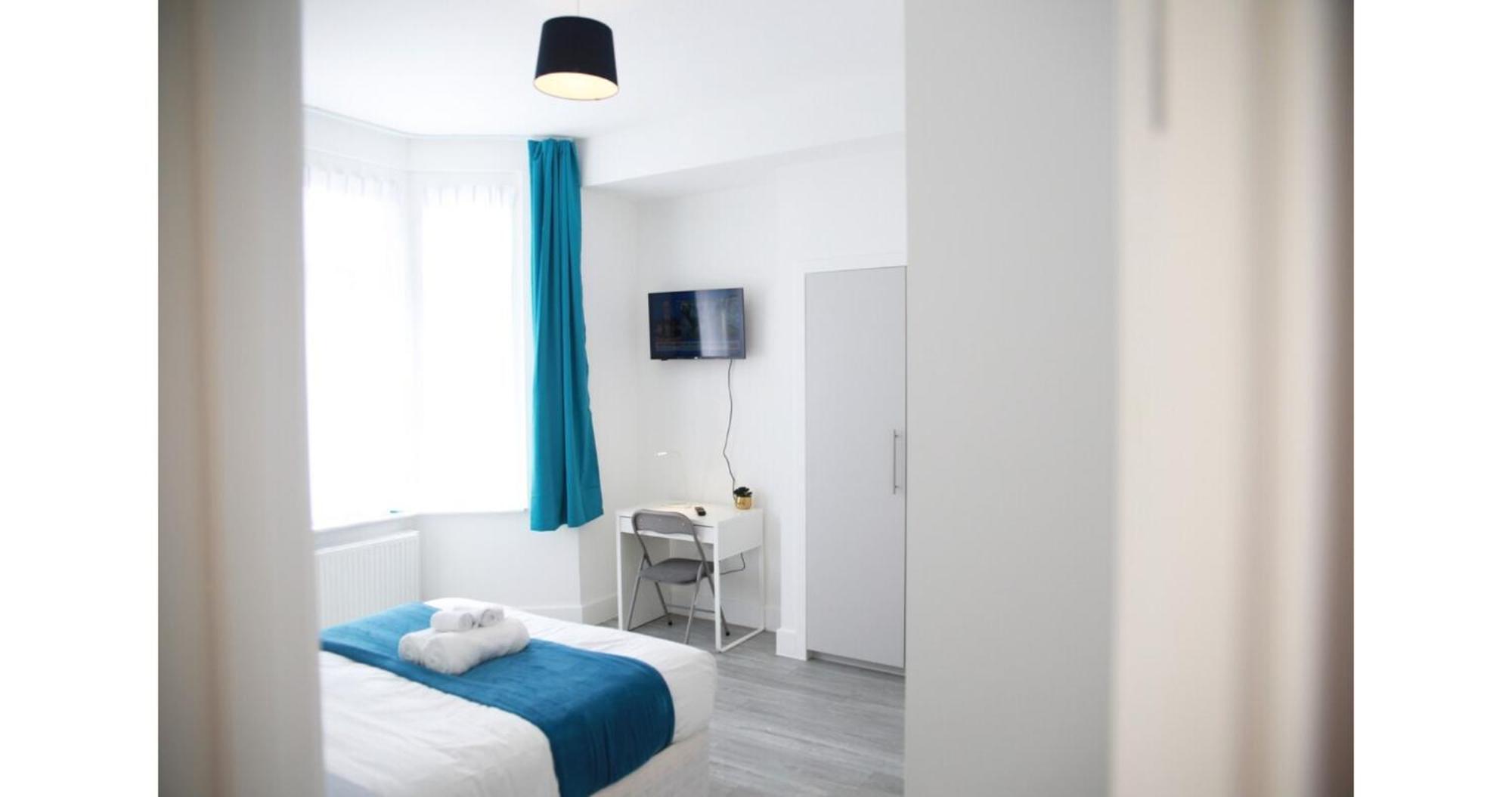 Cricklewood Deluxe Ensuite Room 런던 객실 사진